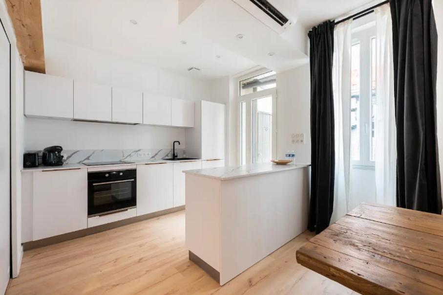 {St Fee Sur Les Toits} * Plein Centre Marseille * Clim Apartment ภายนอก รูปภาพ
